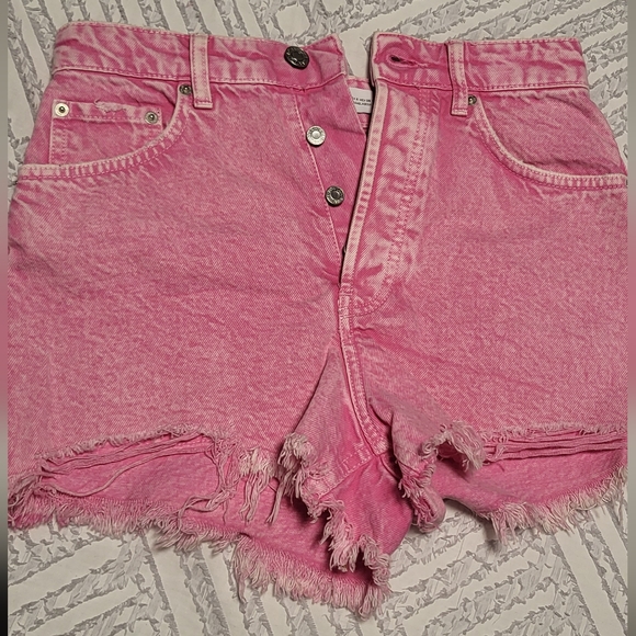 SOLD " Zara Distress Pink Jean Shorts 26 - Picture 9 of 9